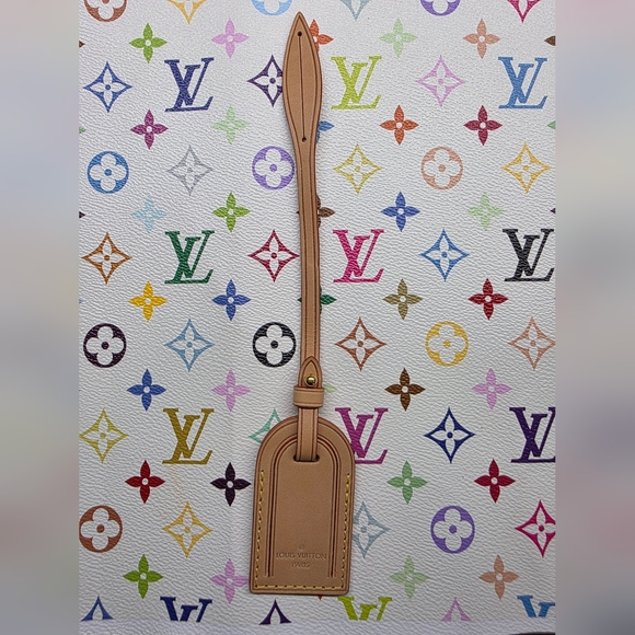 Louis Vuitton Beige Small Luggage Tag - Picture 1 of 9